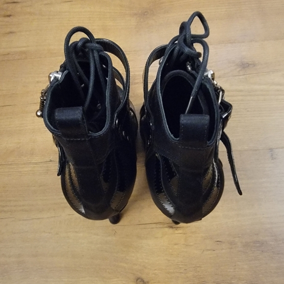 Balenciaga Mock Lace-Up & Zip-Up Ankle Booties - Picture 8 of 16